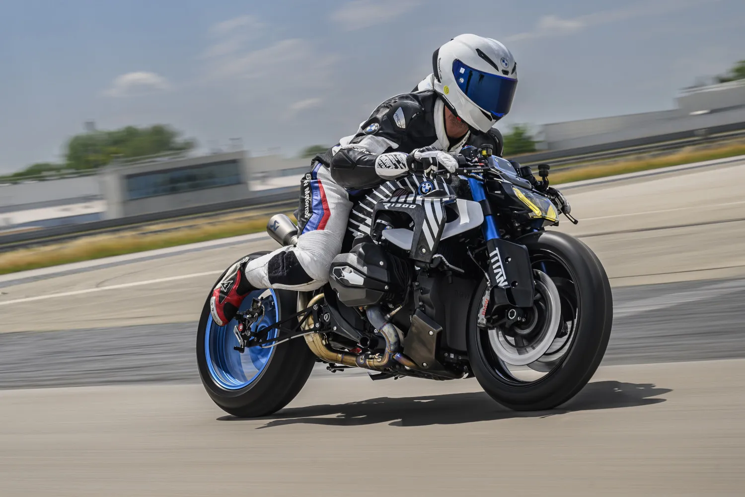Moto del día: BMW R1300 R Titan
