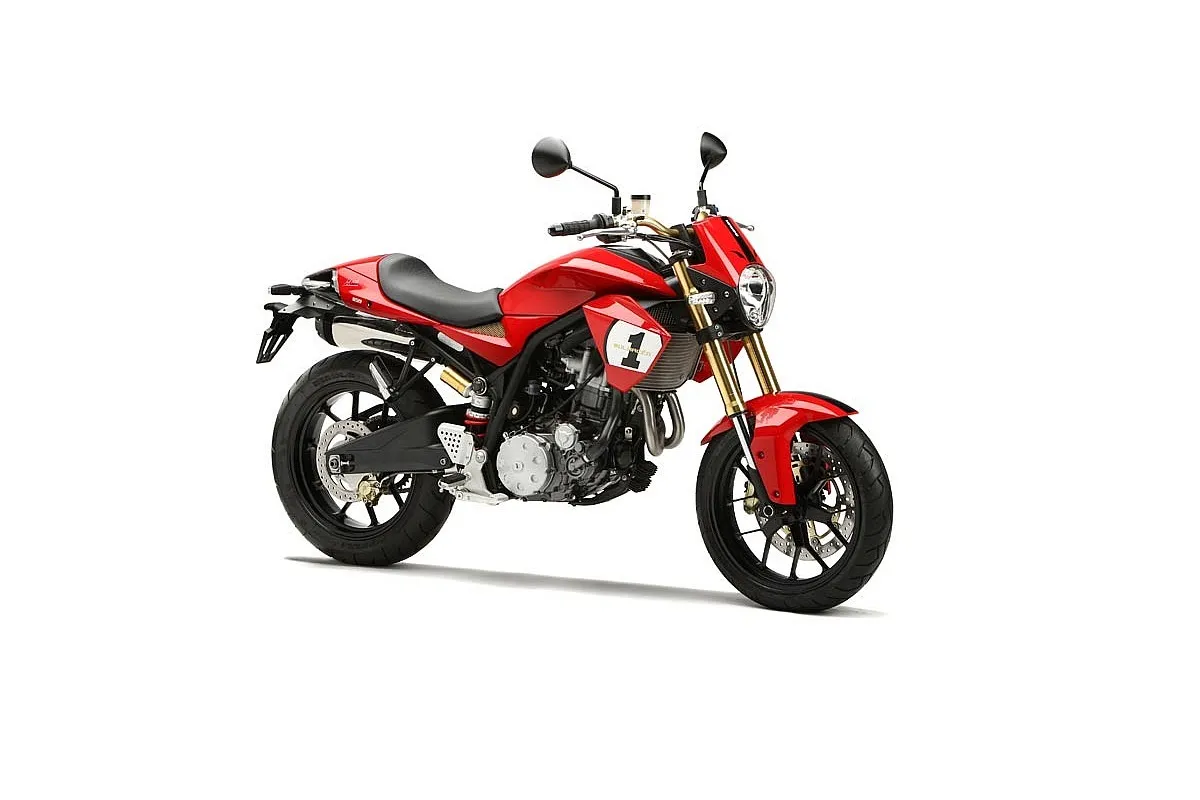 Moto del día: Derbi Mulhacén Café 659 Ángel Nieto