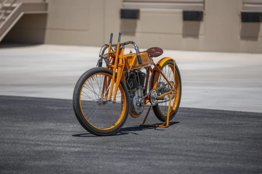 Harley Davidson 11K (1)