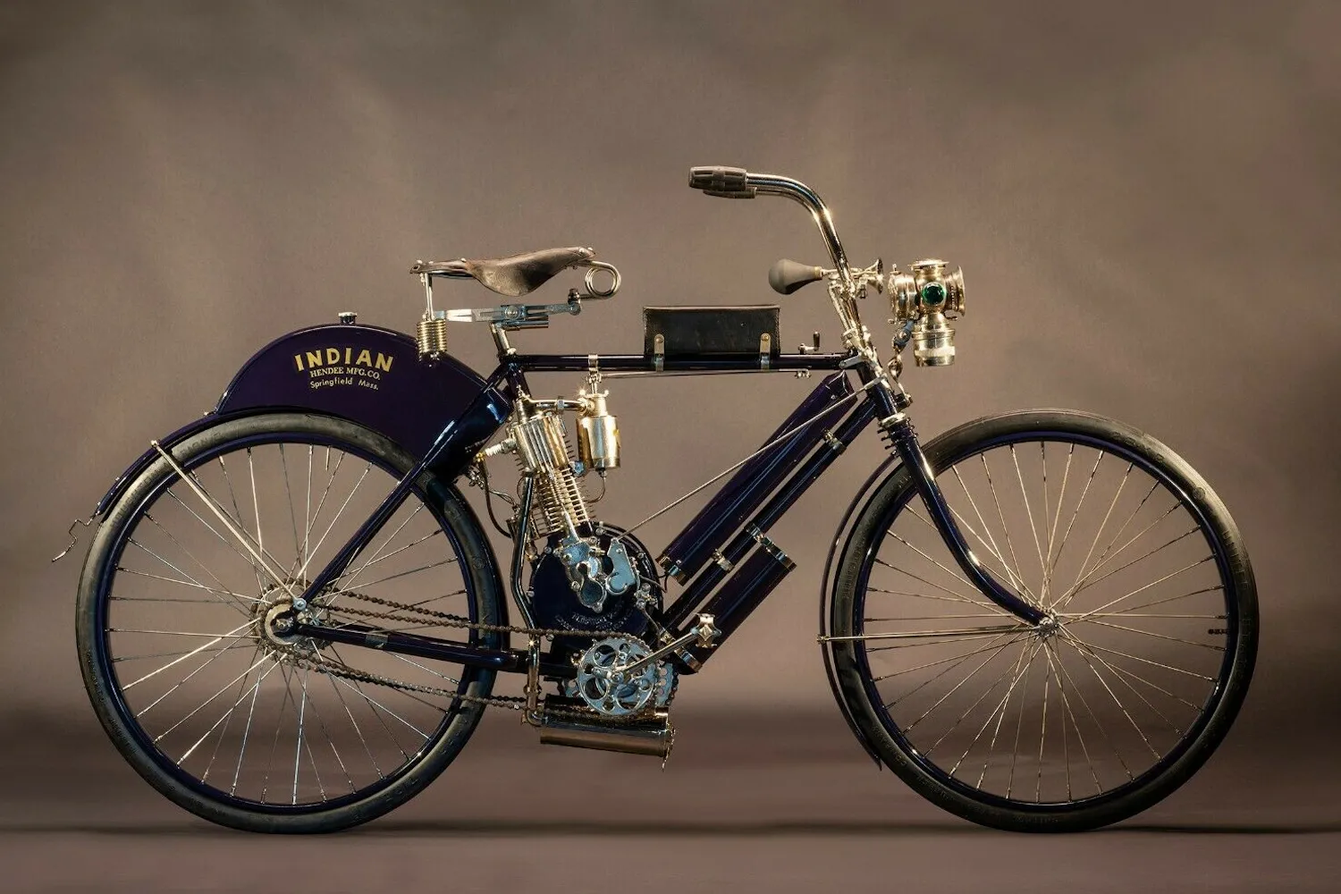 Moto del día: Indian Camelback