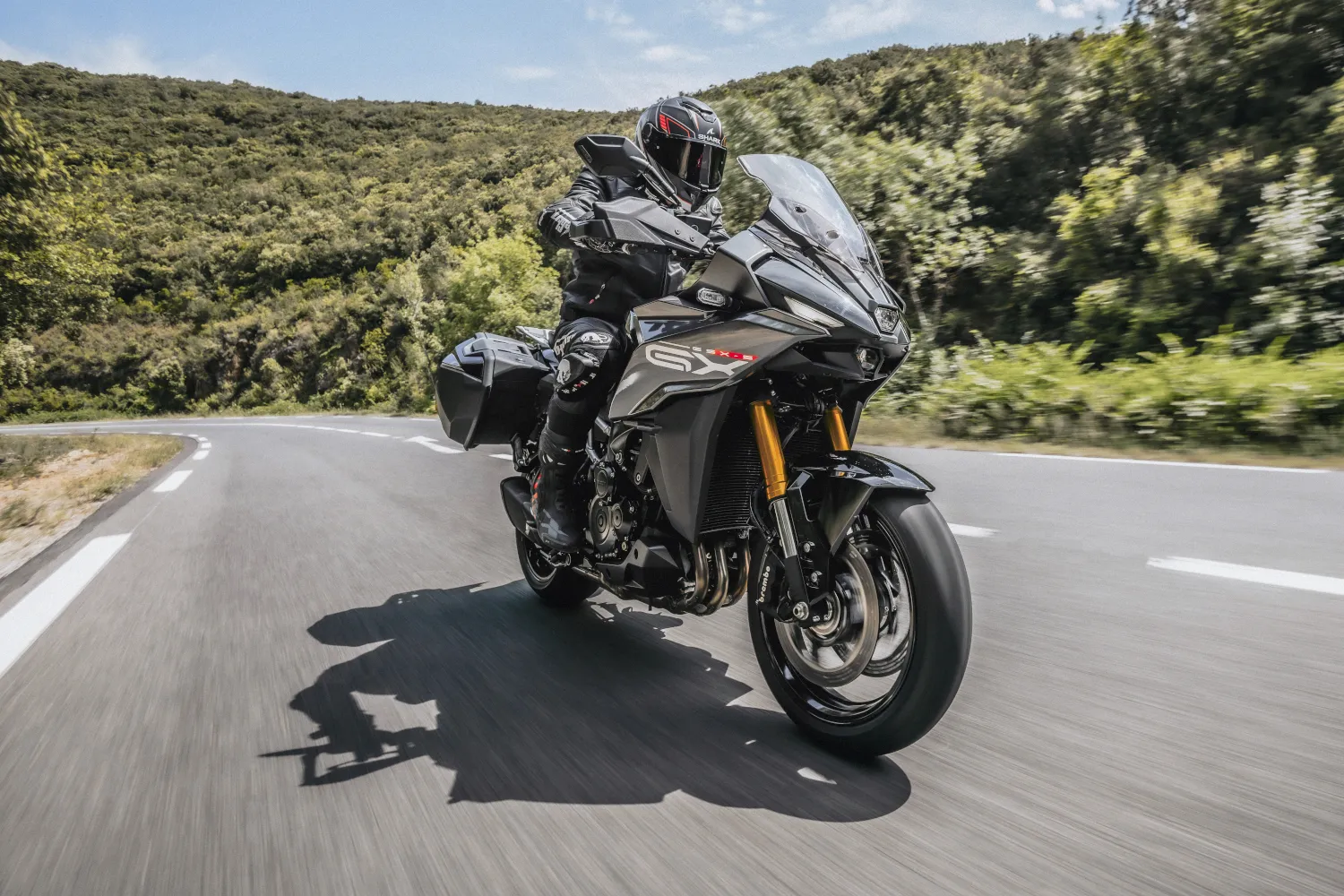 Suzuki GSX-S1000GX: turismo deportivo como nunca lo habías imaginado