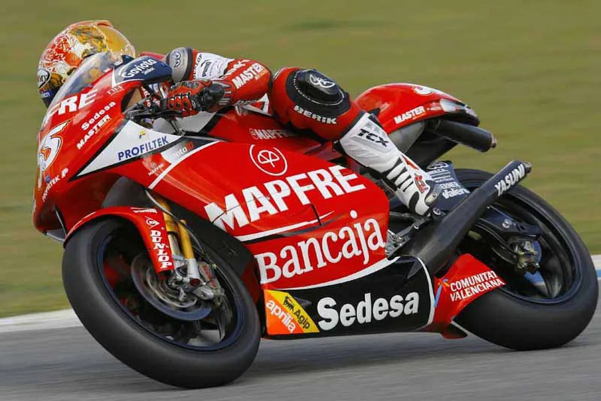 Moto del día: Aprilia RSV250 kit (carreras-cliente)