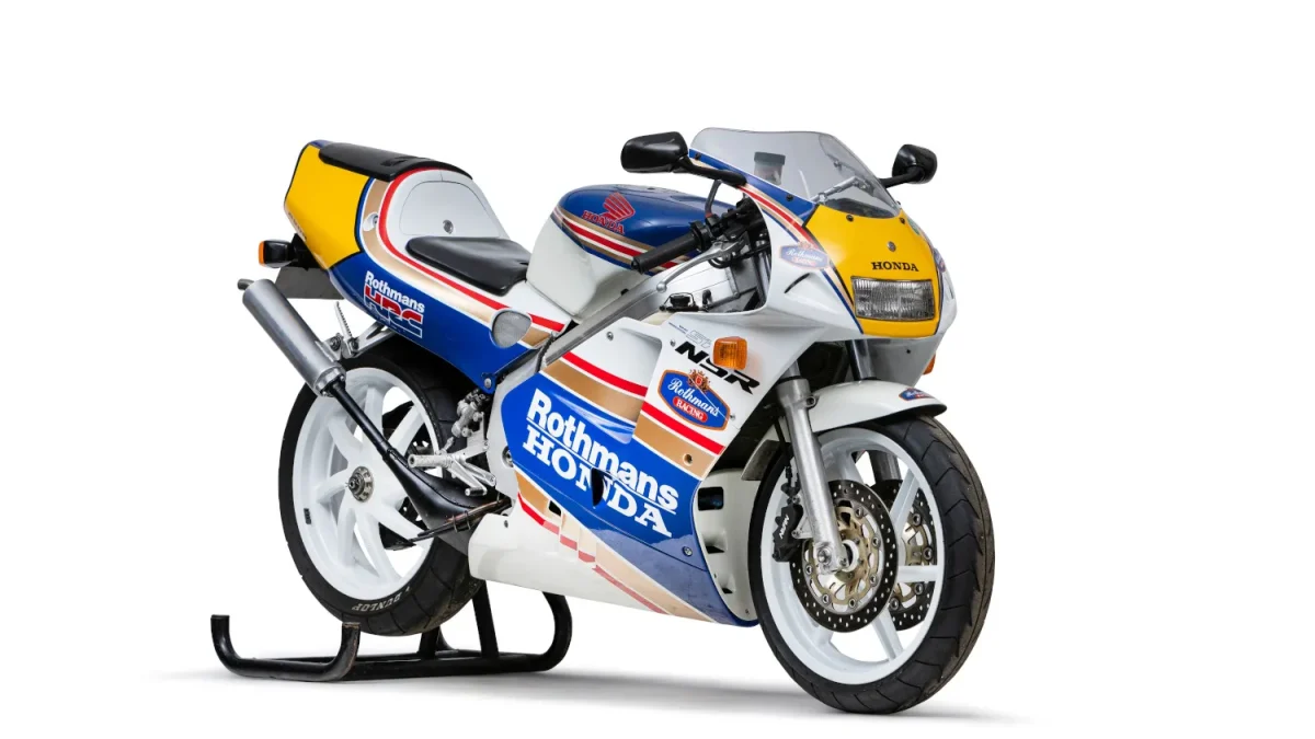 Moto del día: Honda NSR250R MC28 SP - espíritu RACER moto