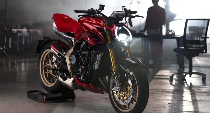 MV Agusta Brutale Serie Oro 2026 (1)