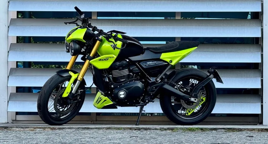 Triumph Viper 400 (1)