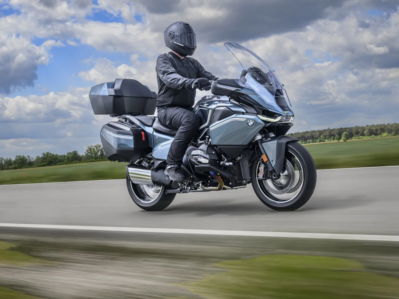BMW R 1300 RT 2026: ¿El adiós a la “barcaza” para abrazar la deportividad?