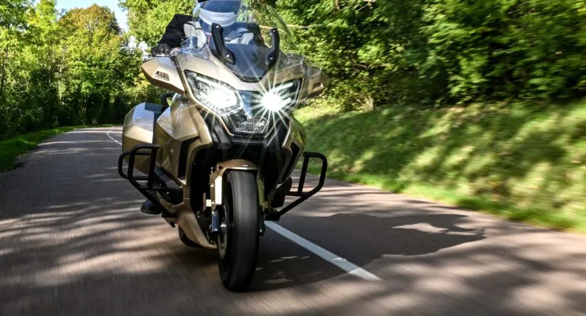 Mash GT 750 (1)