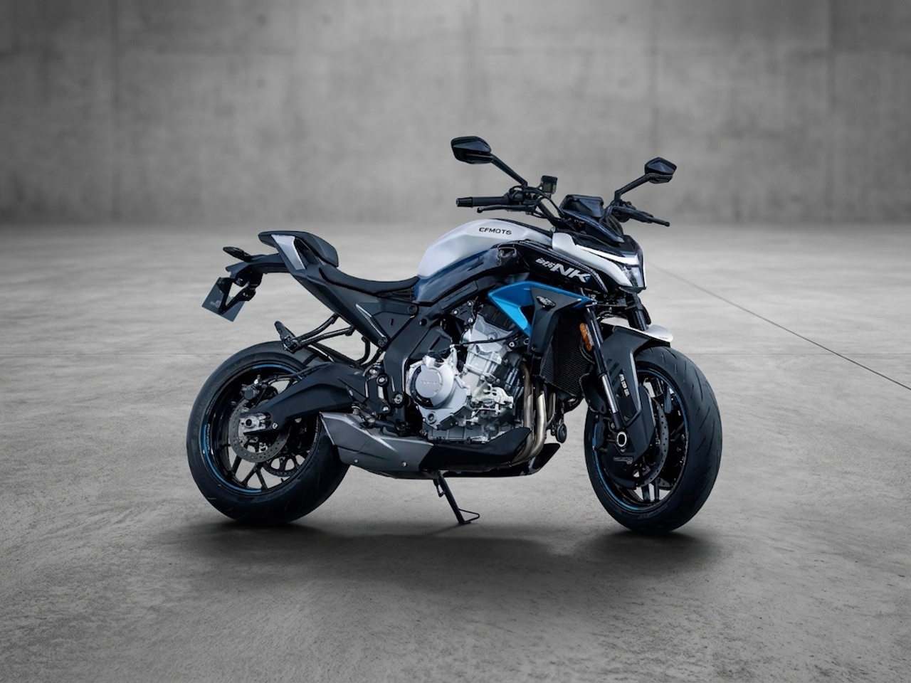 CFMoto 675 NK: la tricilíndrica de 6.495 euros que Triumph y MV Agusta preferirían que no existiera