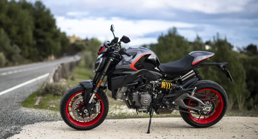 Ducati Monster Sport (1)