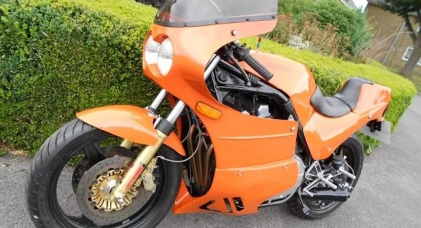 Harris Magnum II Laverda Mirage 1200 (1)