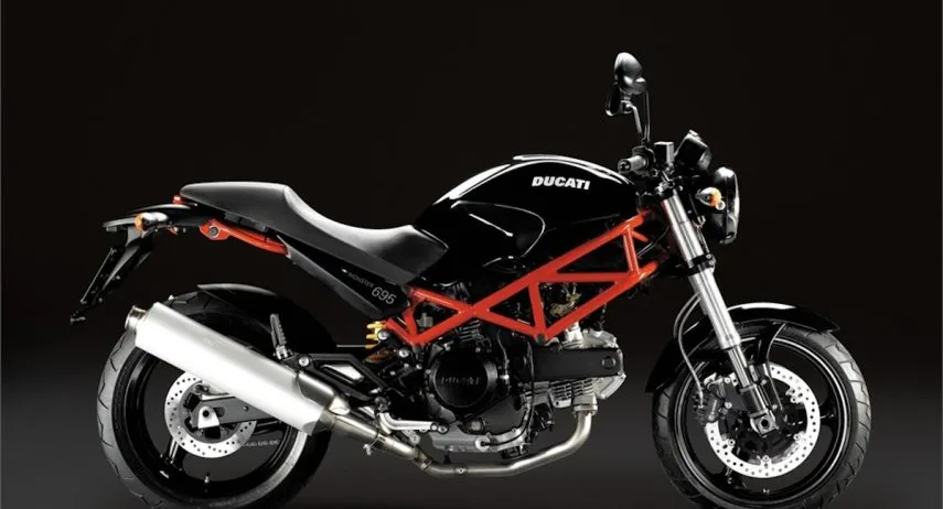 Ducati Monster 695