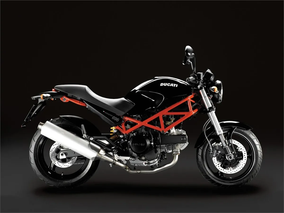 Moto del día: Ducati Monster 695