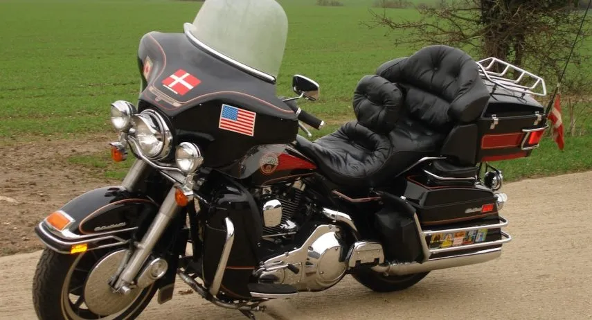 Harley Davidson Ultra Classic Electra Glide (1)