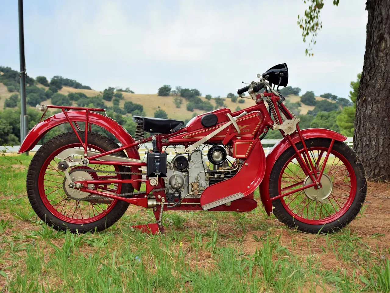 Moto del día: Moto Guzzi GT500 Norge