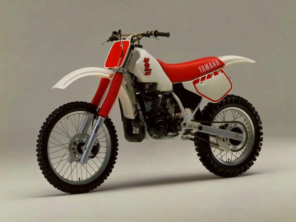 Moto del día: Yamaha YZ490