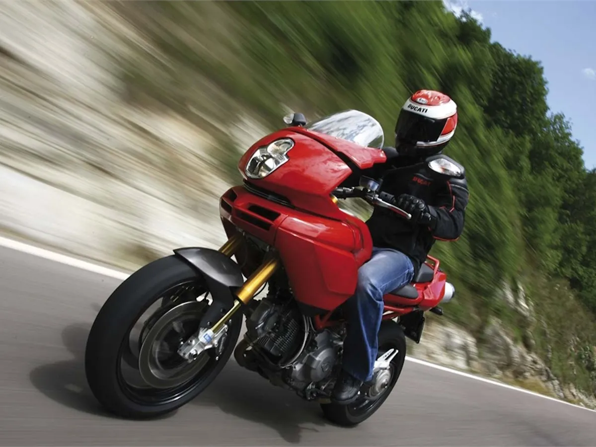Moto del día: Ducati Multistrada 1100 S