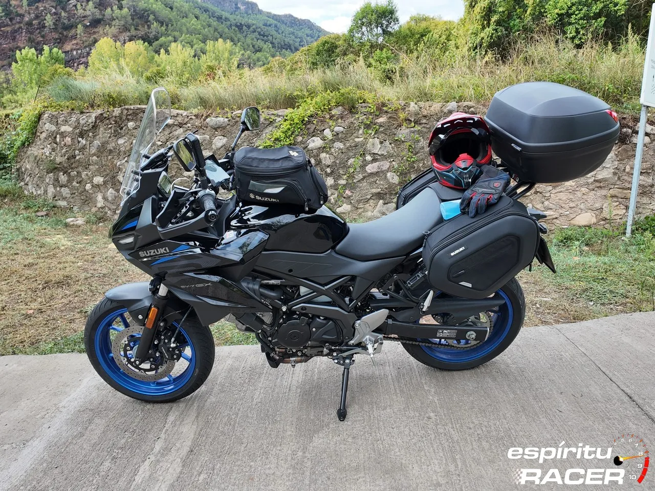 Suzuki SV 7GX (2)